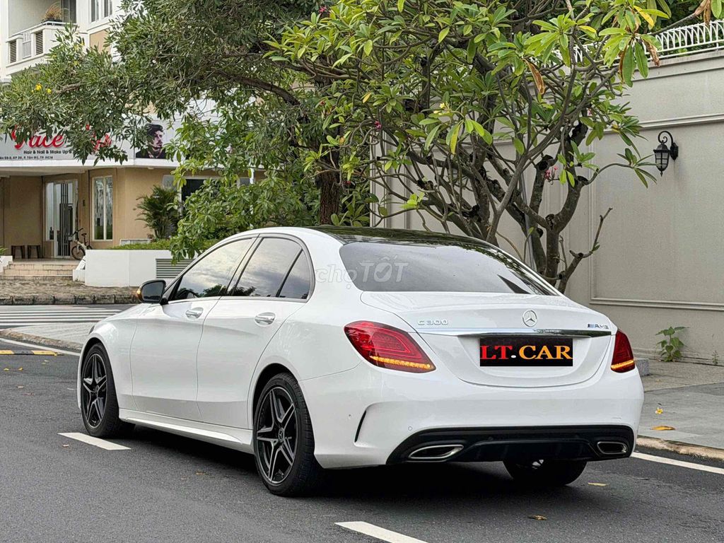 Mercedes-Benz 2021 - ảnh 4