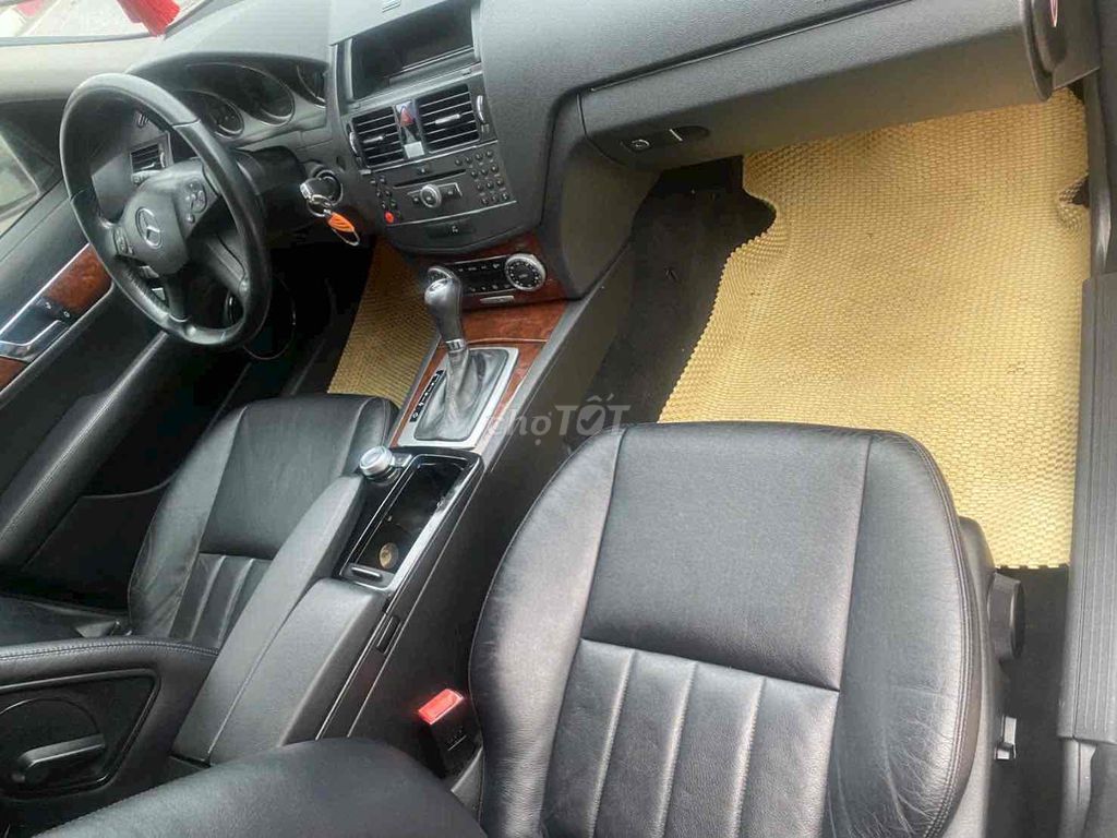 Mercedes-Benz 2010 - ảnh 5
