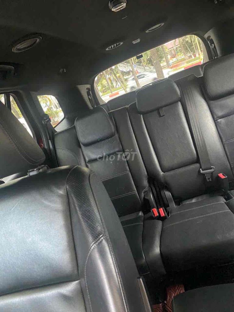 Ford Everest - ảnh 4