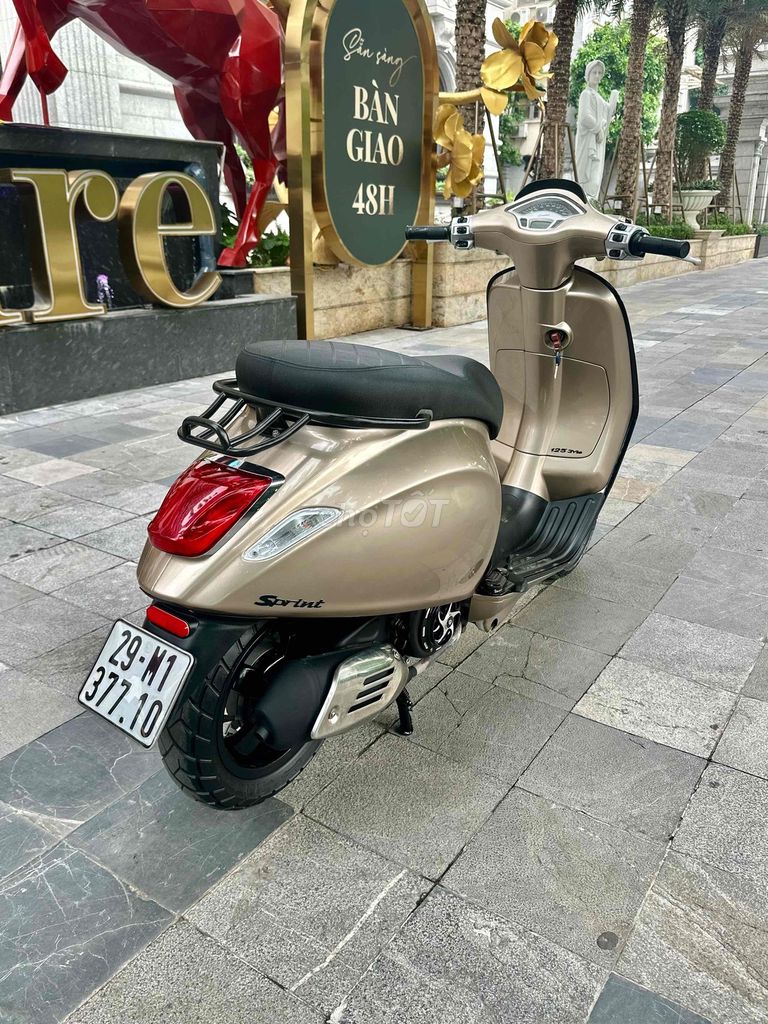 Piaggio Vespa 2015 - ảnh 5
