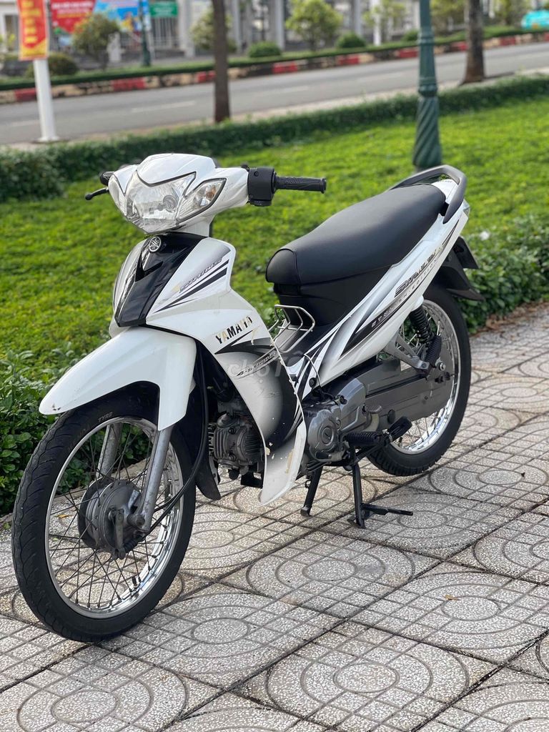 Yamaha Sirius 2012 - ảnh 3