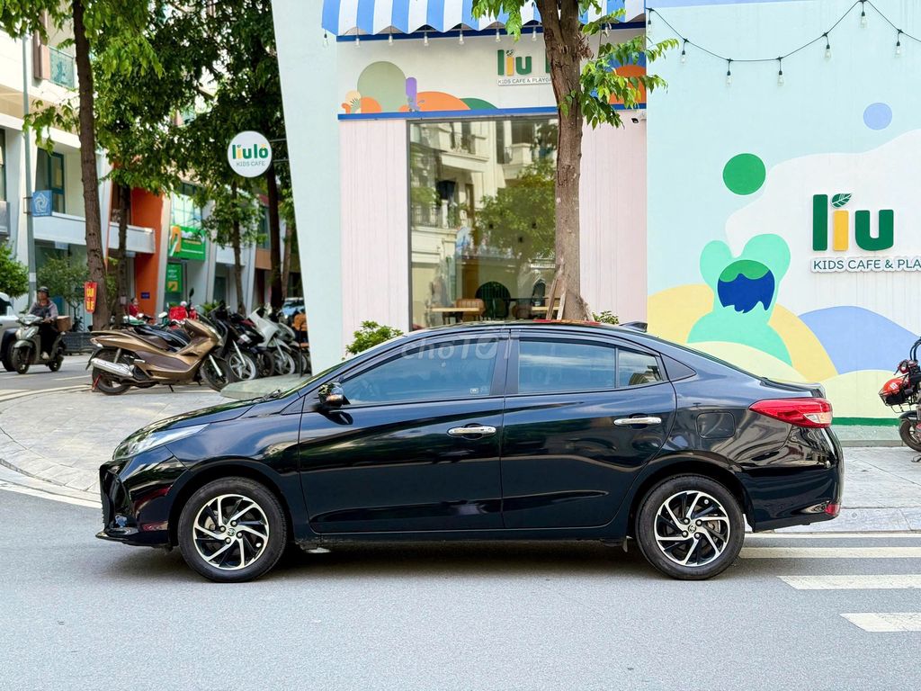 Toyota Vios - ảnh 4