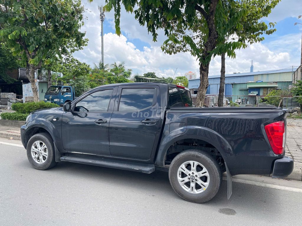 Nissan Navara - ảnh 3