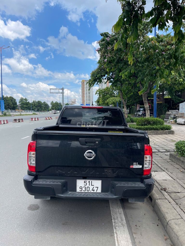 Nissan Navara - ảnh 5