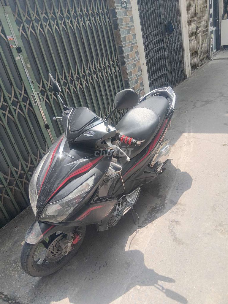 Honda Air Blade 2015 - ảnh 5