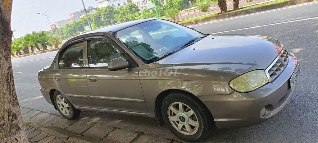Kia Spectra 2003 - ảnh 1