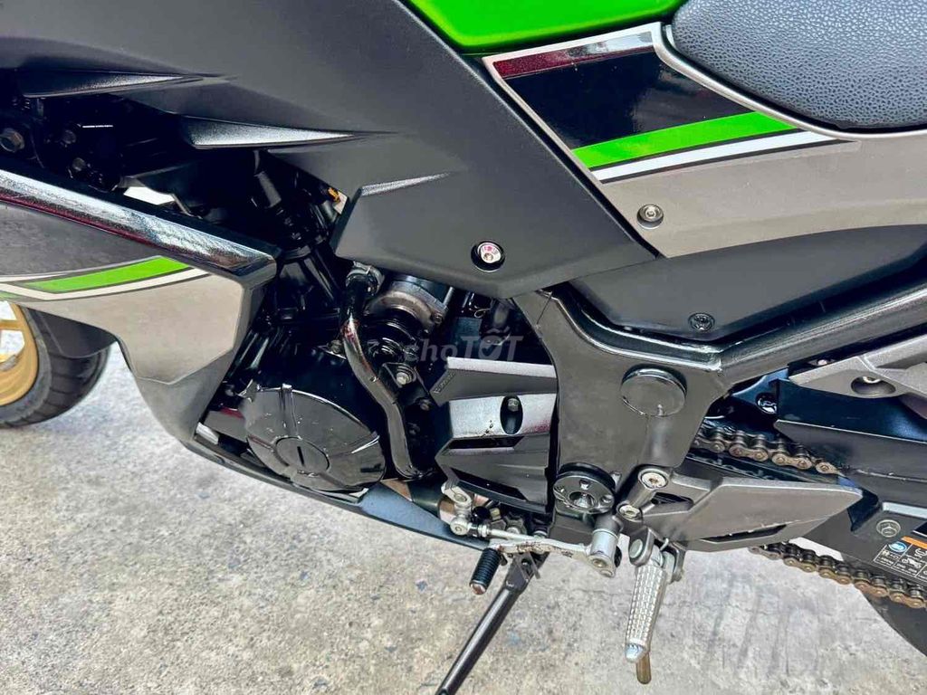 Kawasaki Z 2017 - ảnh 4
