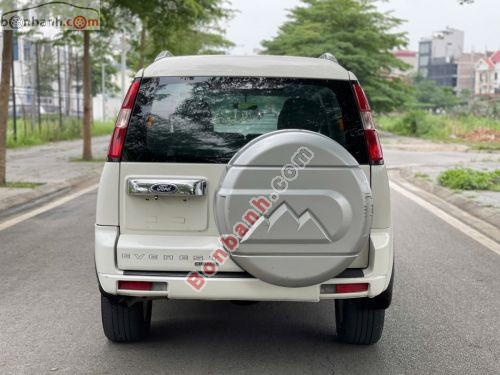 Ford Everest 2.5L 4x2 AT 2013 - ảnh 4