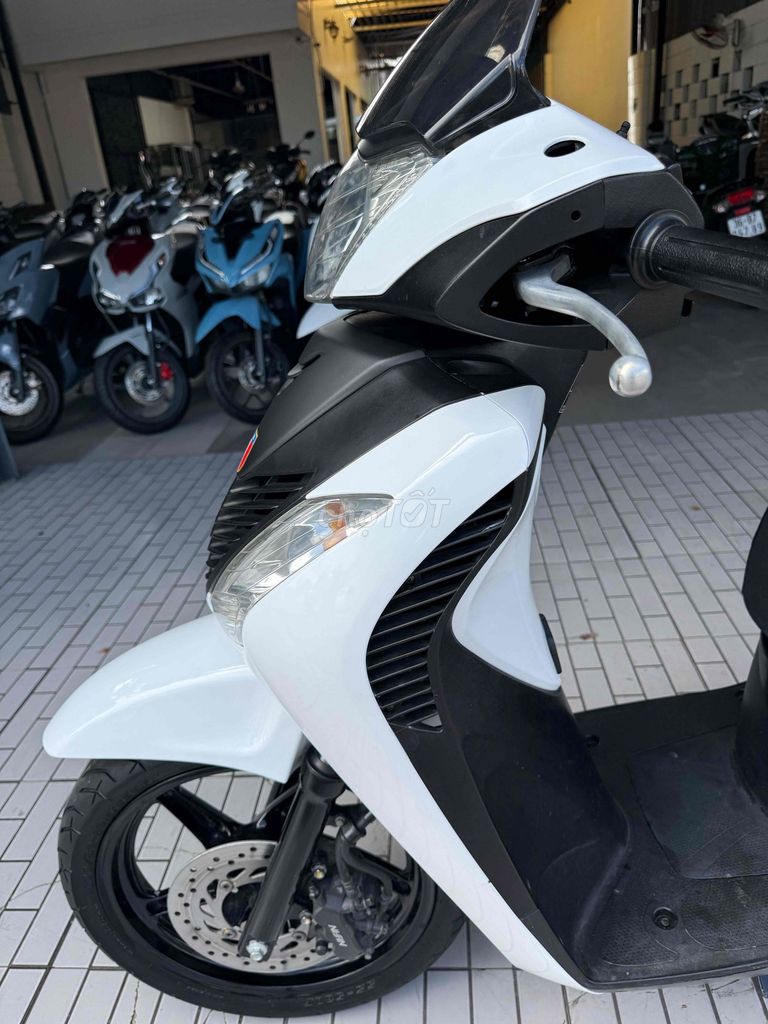 Honda SH 2010 - ảnh 2