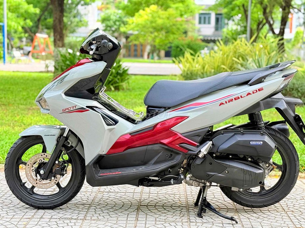 Honda Air Blade 2025 - ảnh 4