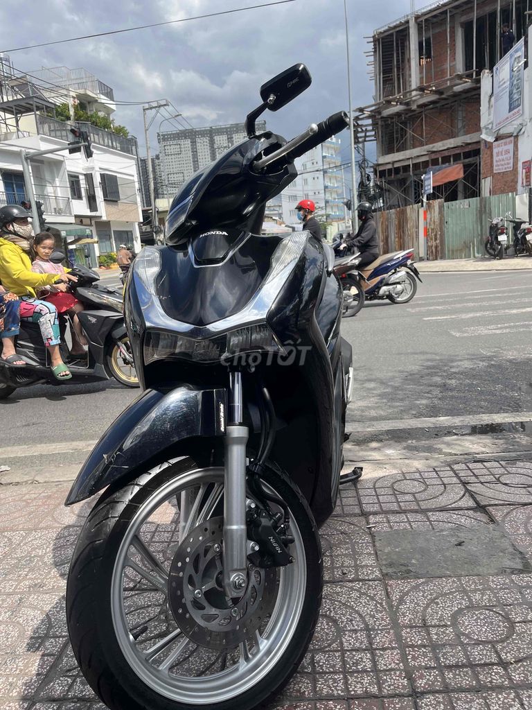 Honda SH 2022 - ảnh 1