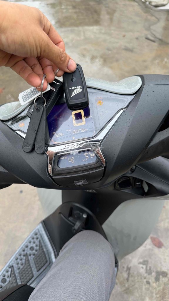 Honda SH 2025 - ảnh 4