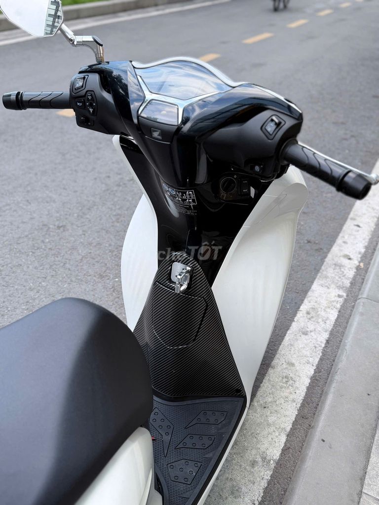 Honda SH 2025 - ảnh 2