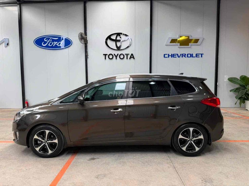 Kia Rondo 2016 - ảnh 4