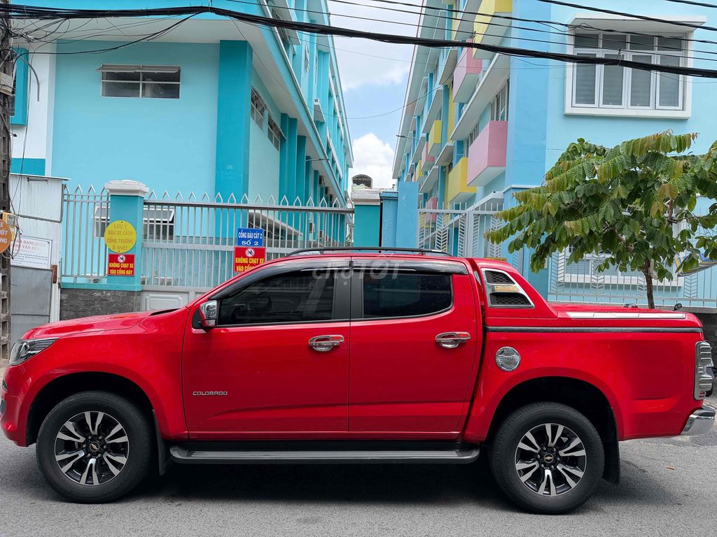 Chevrolet Colorado 2019 - ảnh 1