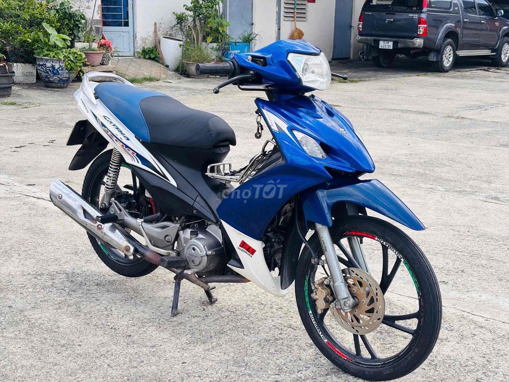 Suzuki Axelo 2014 - ảnh 4