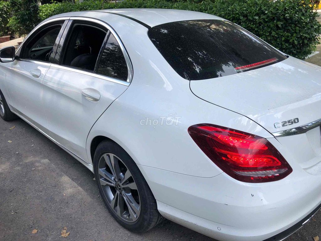 Mercedes-Benz 2017 - ảnh 3