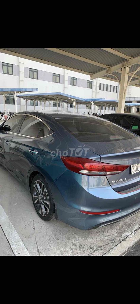 Hyundai Elantra 2016 - ảnh 5