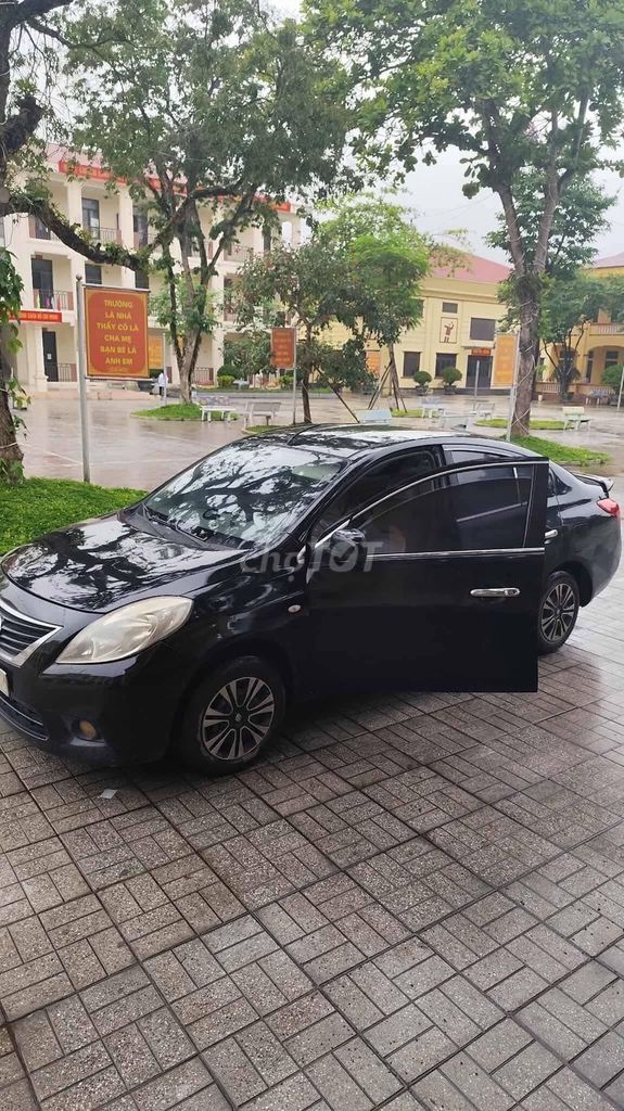Nissan Sunny 2014 - ảnh 3