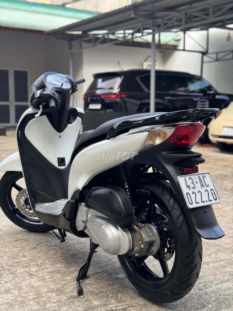 Honda SH 2011 - ảnh 4