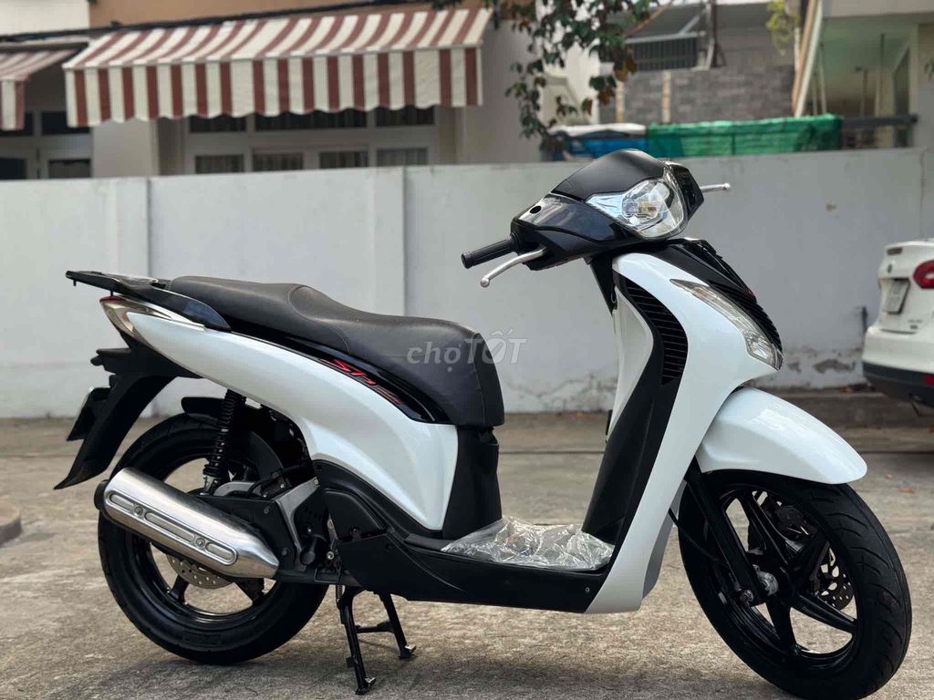 Honda SH 2011 - ảnh 5