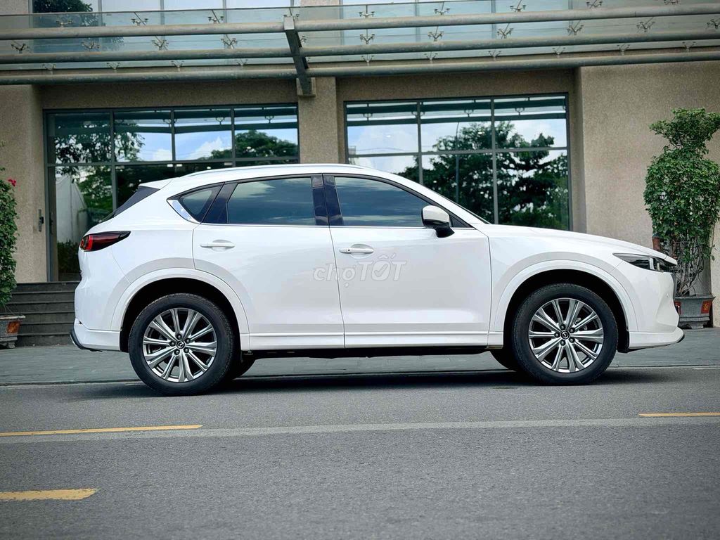 Mazda 2025 - ảnh 5