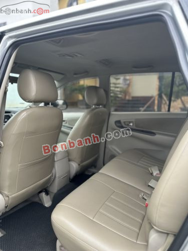 Toyota Innova 2.0G 2015 - ảnh 5