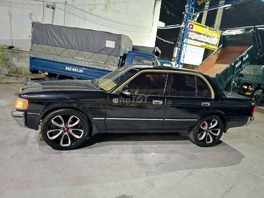 Toyota 1995 - ảnh 4
