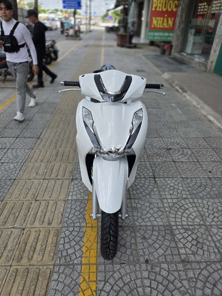 Honda SH 2024 - ảnh 3