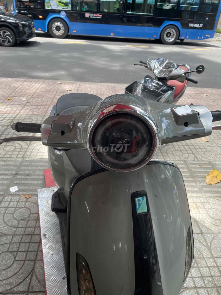 Piaggio 2023 - ảnh 1