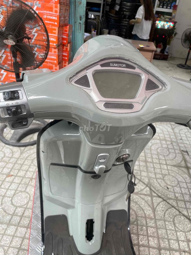 Piaggio 2023 - ảnh 2