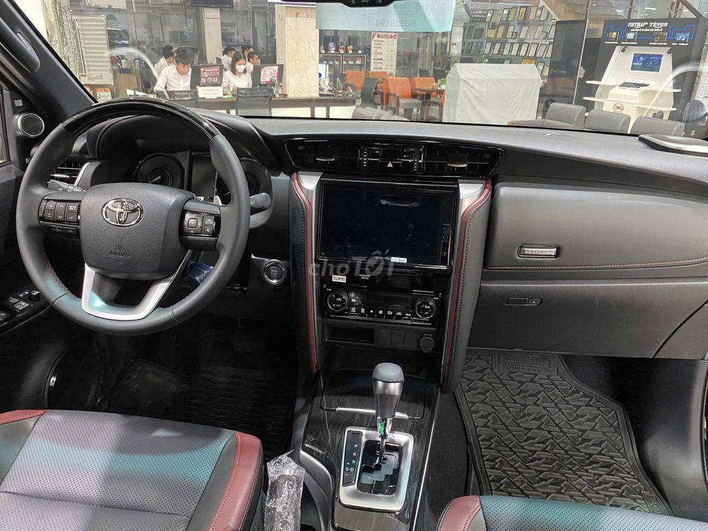 Toyota Fortuner 2026 - ảnh 3