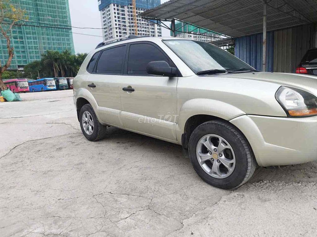 Hyundai Tucson 2009 - ảnh 1