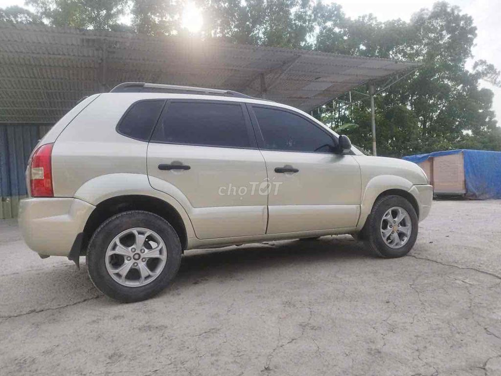 Hyundai Tucson 2009 - ảnh 4