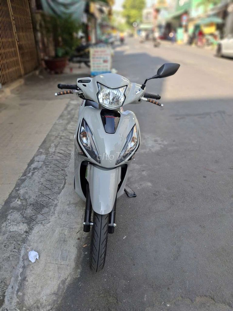 Honda Vision 2024 - ảnh 1