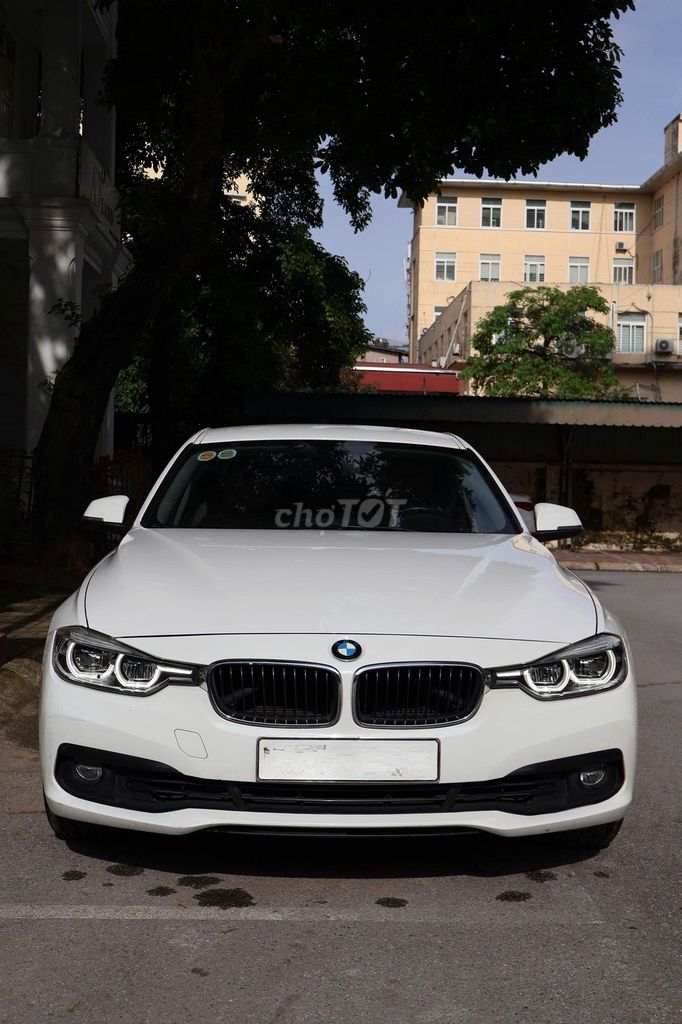 BMW 2016 - ảnh 1