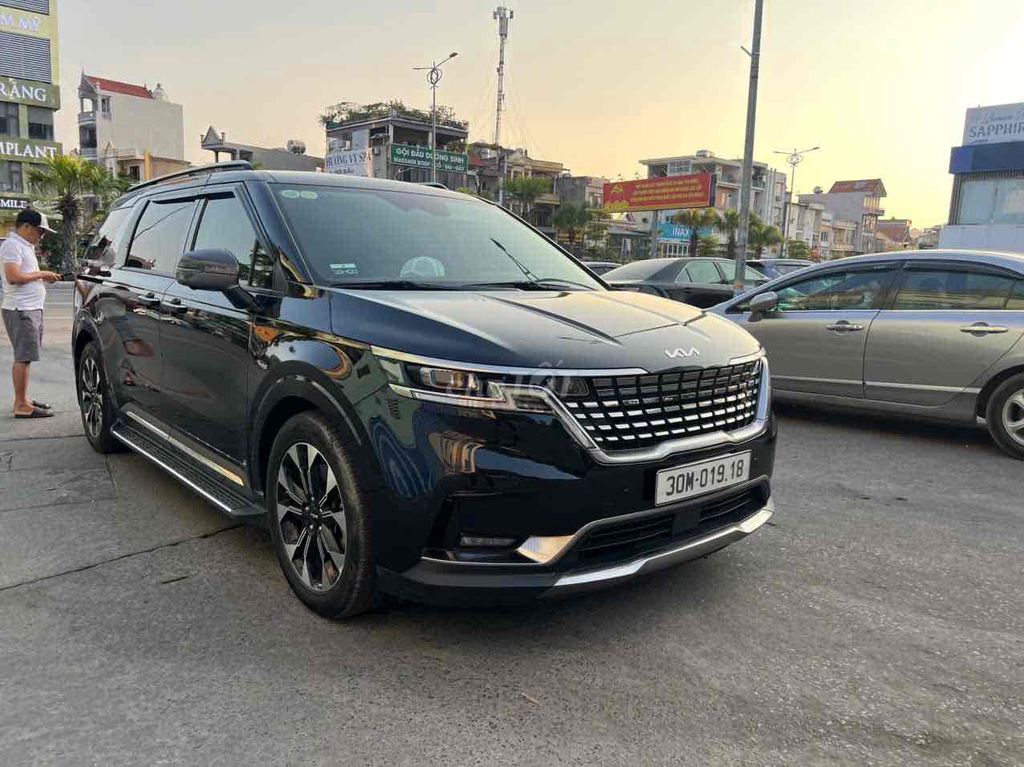 Kia Carnival 2022 - ảnh 1