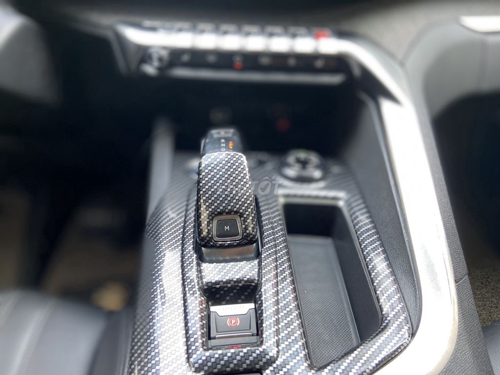 Peugeot 3008 2018 - ảnh 5