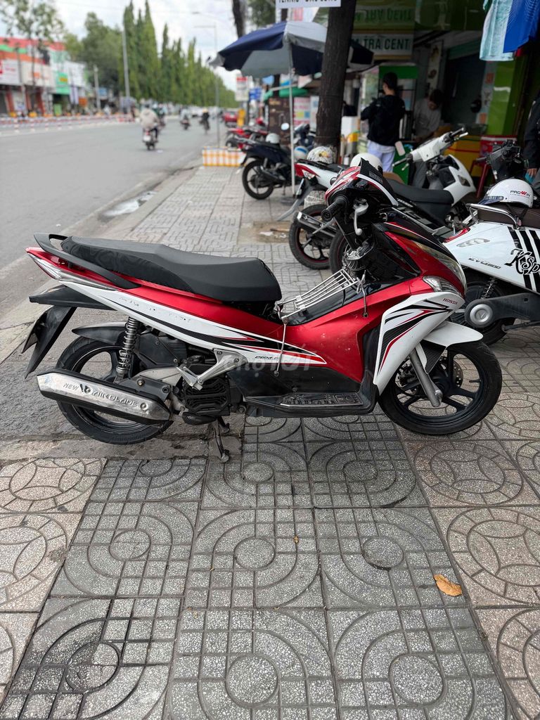 Honda 2012 - ảnh 3