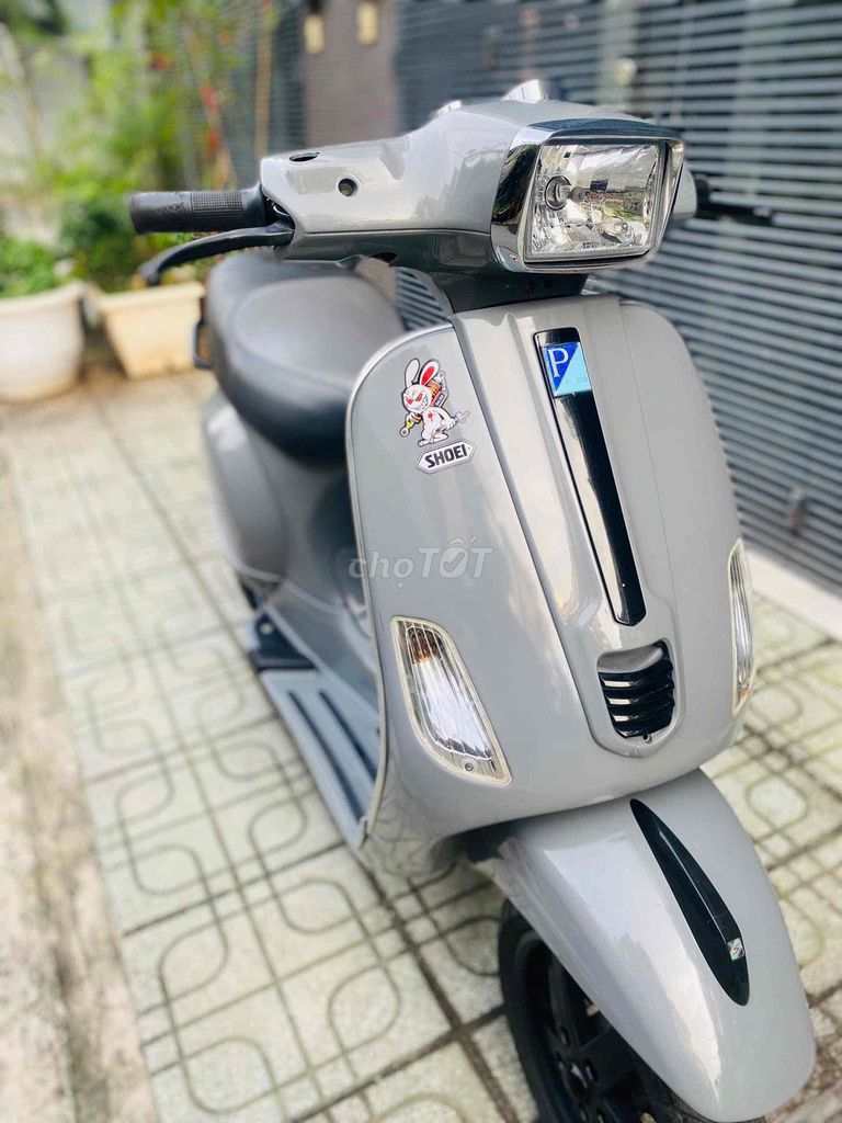 Piaggio Vespa 2013 - ảnh 2