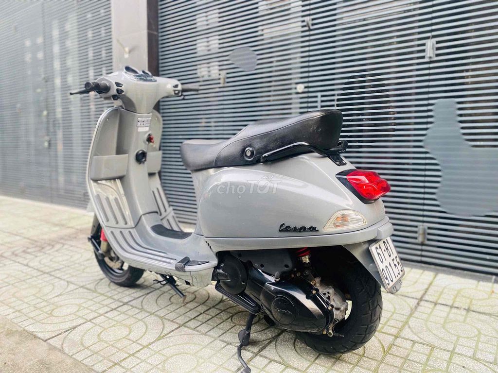Piaggio Vespa 2013 - ảnh 5