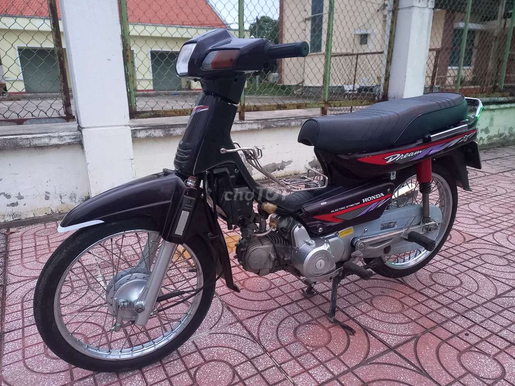 Honda Dream 1995 - ảnh 1