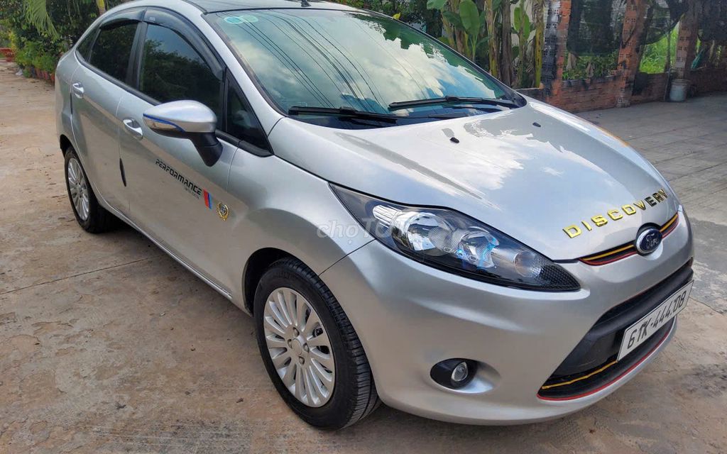 Ford Fiesta 2011 - ảnh 1