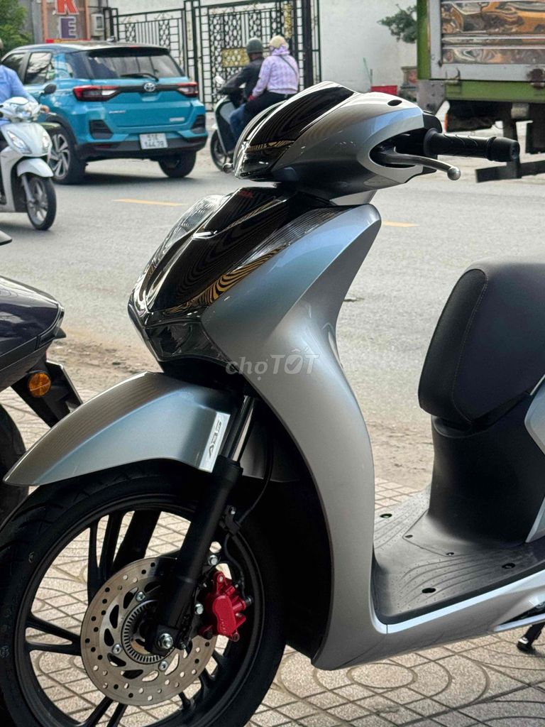 Honda SH 2023 - ảnh 4