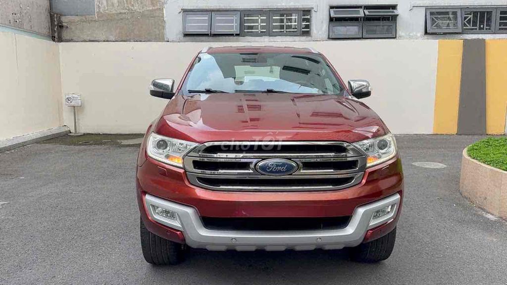 Ford 2016 - ảnh 1