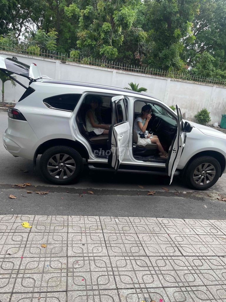 Isuzu 2025 - ảnh 2