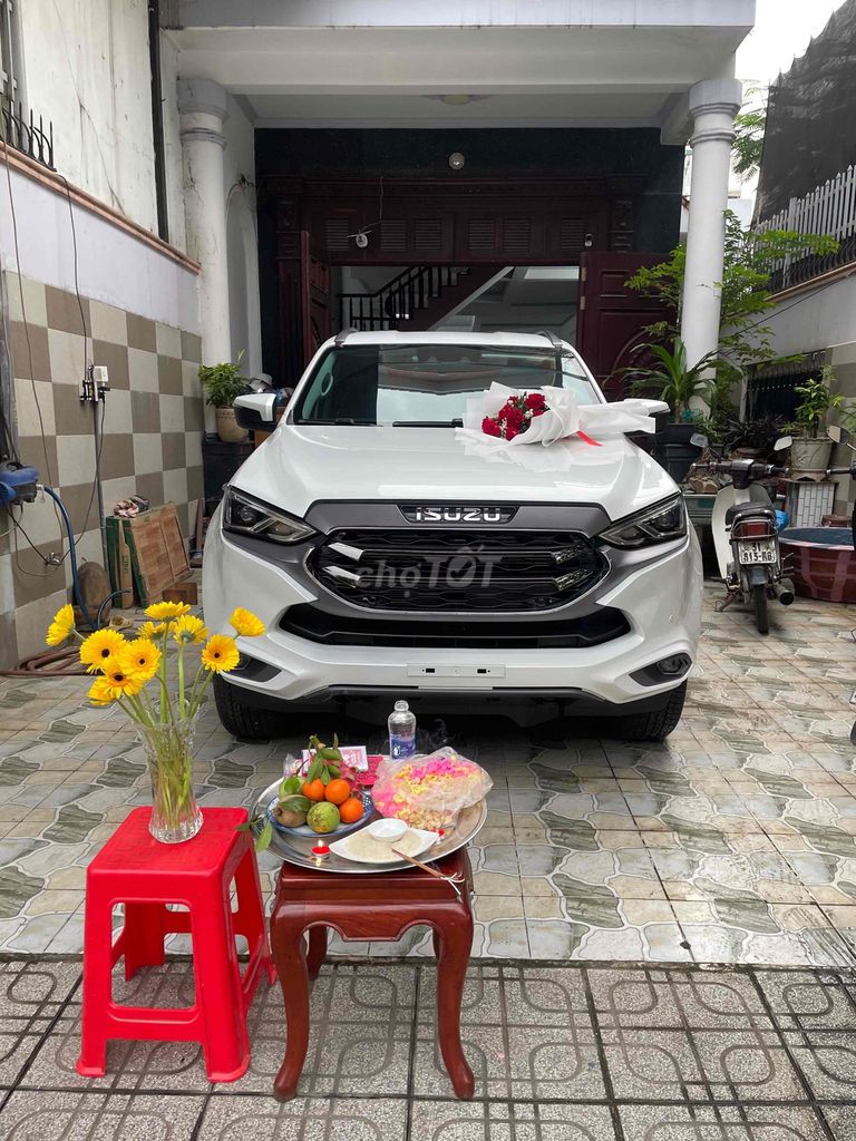 Isuzu 2025 - ảnh 4