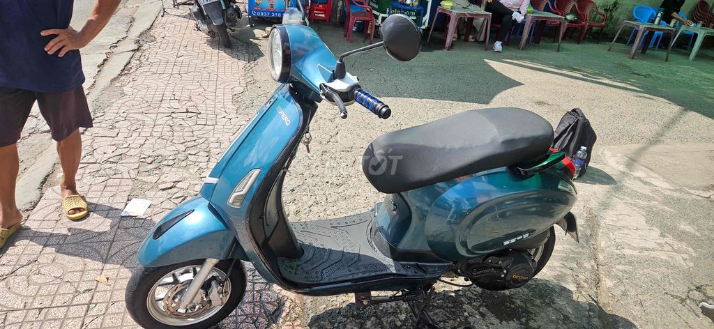 Vespa 2023 - ảnh 2