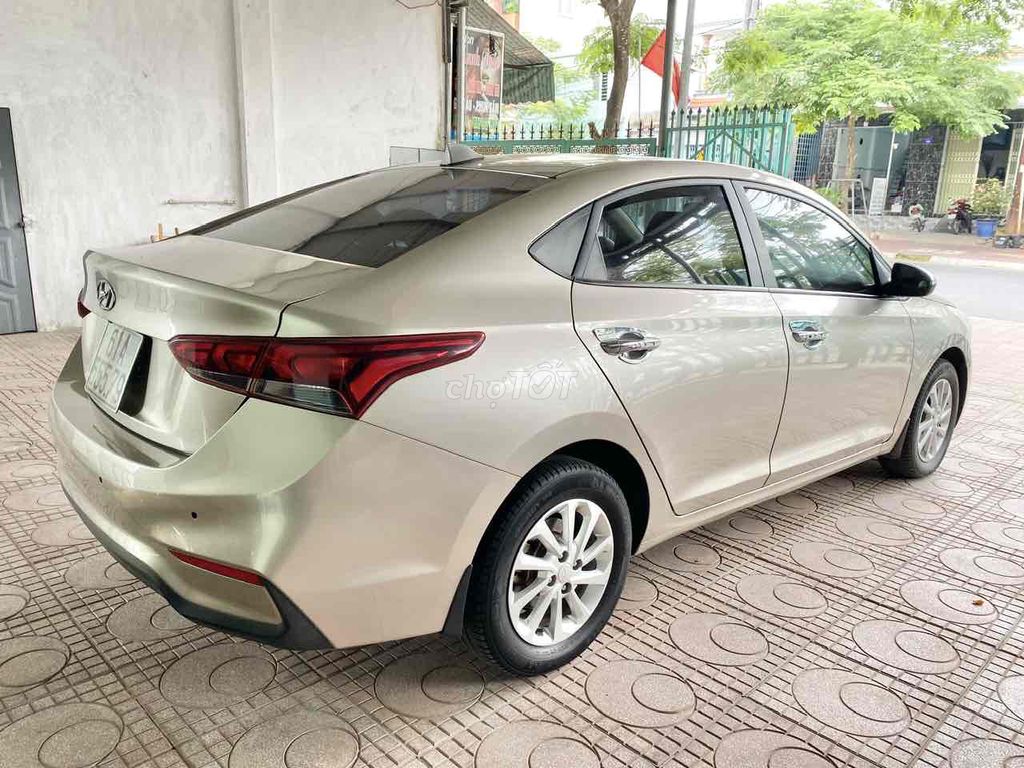 Hyundai Accent 2018 - ảnh 3