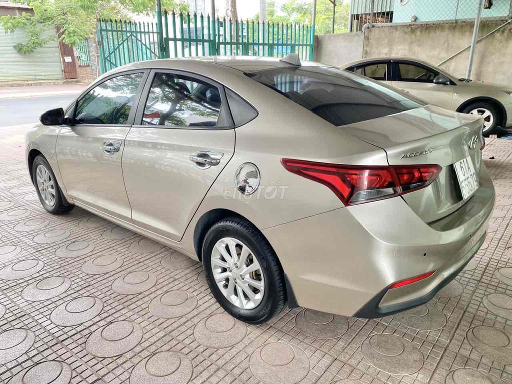 Hyundai Accent 2018 - ảnh 4
